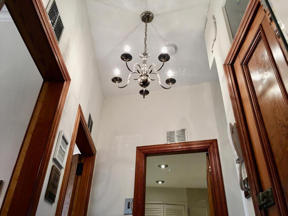 Cosy 2 Bedroom Central Apartment - Free Parking, Free Wifi Aberdeen Esterno foto